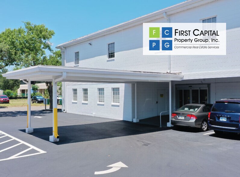 255 N Lakemont Ave, Winter Park, FL à louer - Photo du bâtiment - Image 3 de 11