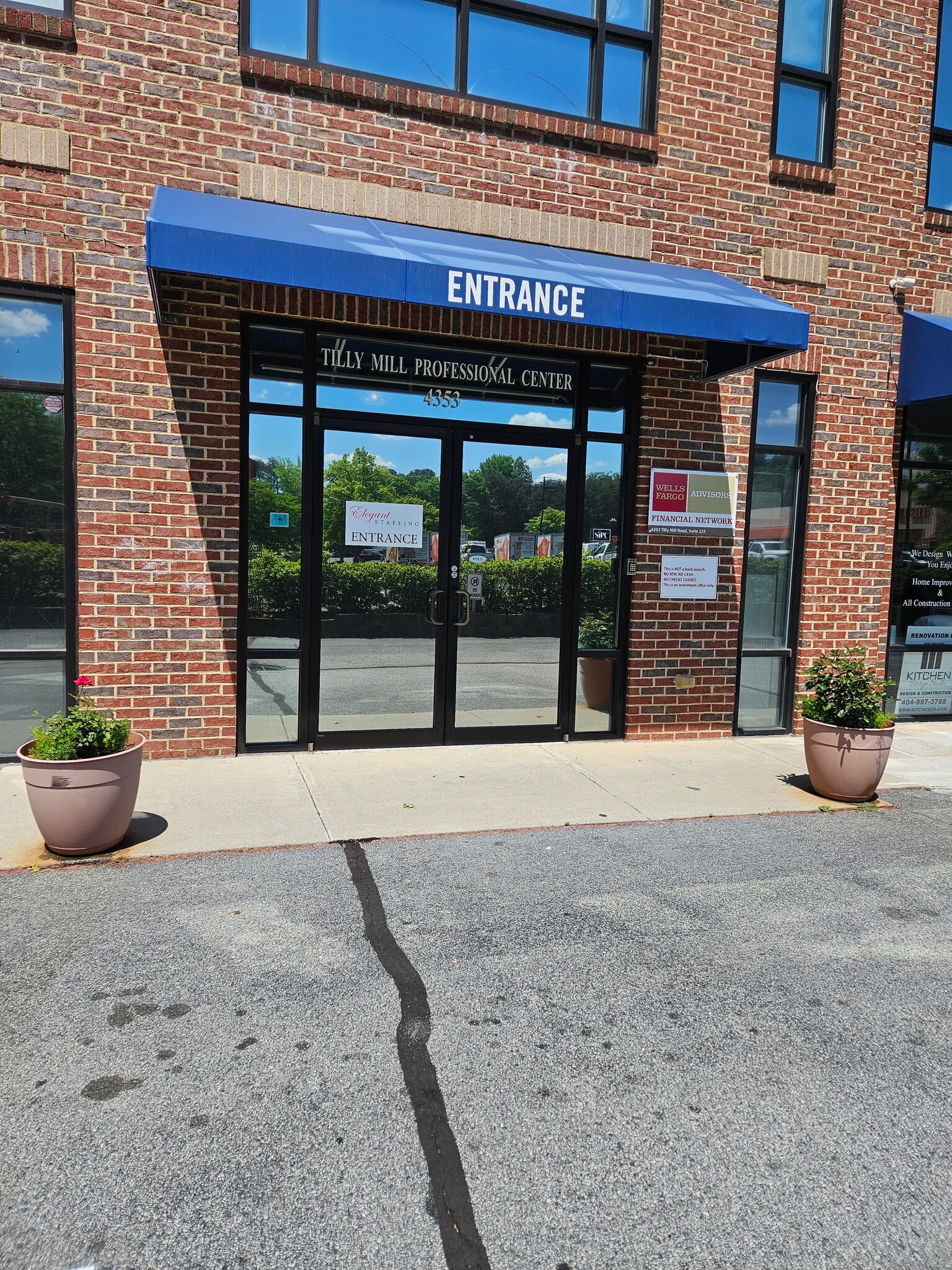 4353 Tilly Mill Rd, Atlanta, GA for lease Interior Photo- Image 1 of 17