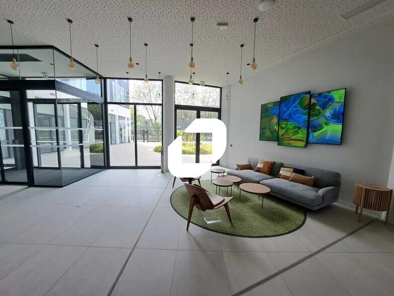 27-29 Rue De Paris, Bobigny à louer - Photo du bâtiment - Image 1 de 18