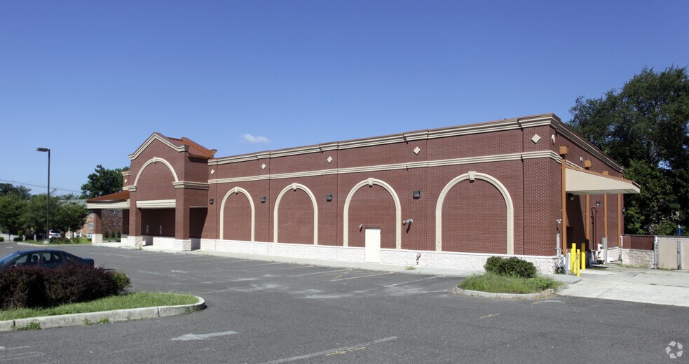 1 E Kings Hwy, Audubon, NJ à louer - Photo du bâtiment - Image 3 de 3