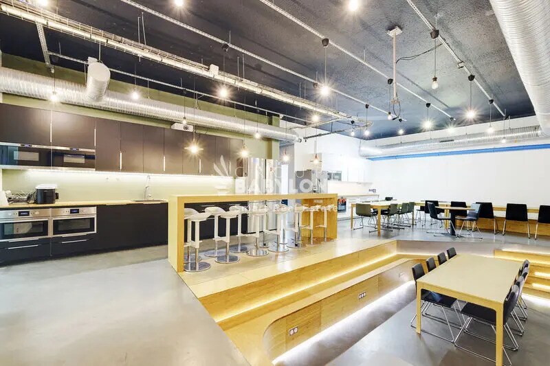 40-42 Rue Barbès, Montrouge à louer Photo du bâtiment- Image 1 de 19