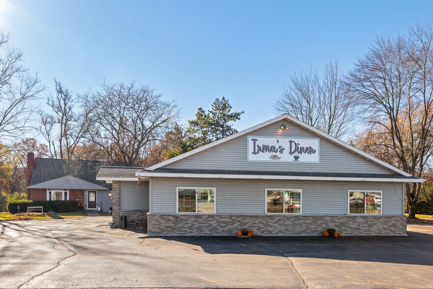 816 Hwy 23/73, Princeton, WI à vendre - Photo du bâtiment - Image 3 de 29