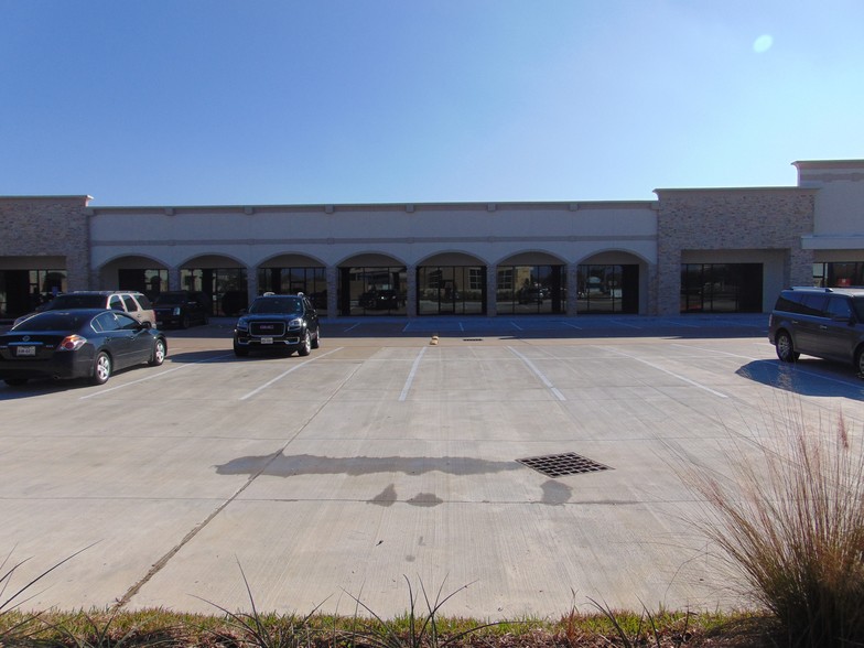 Fry Rd @ Rustic Lake Ln, Cypress, TX for lease - Building Photo - Image 2 of 5