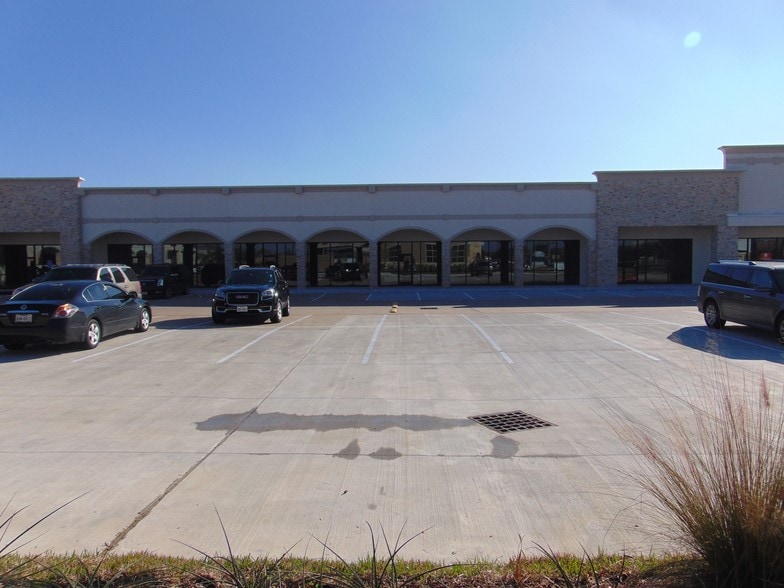 Fry Rd @ Rustic Lake Ln, Cypress, TX for lease - Building Photo - Image 3 of 6