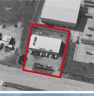 Plus de détails pour 6019 Thompson Rd, Baytown, TX - Commerce de détail à vendre