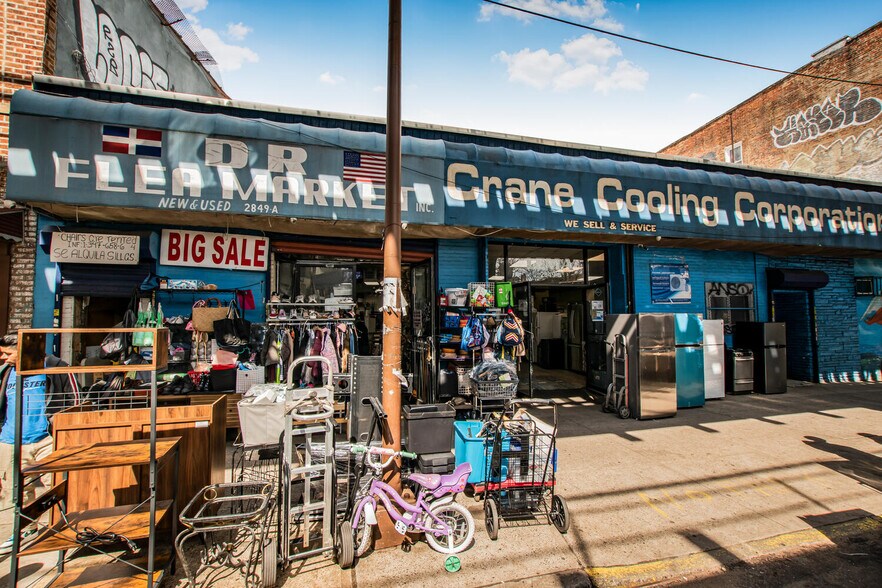 2849 Fulton St, Brooklyn, NY à vendre - Photo du bâtiment - Image 2 de 26