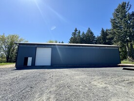 13870 Ehlen Rd NE, Aurora OR - Warehouse