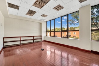 10 Broad St W, Fleetwood, NY à louer Photo intérieure- Image 1 de 5