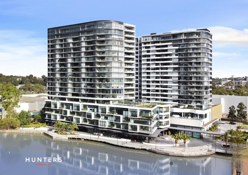 11-13 Solent Cct, Norwest for sale - Building Photo - Image 1 of 2