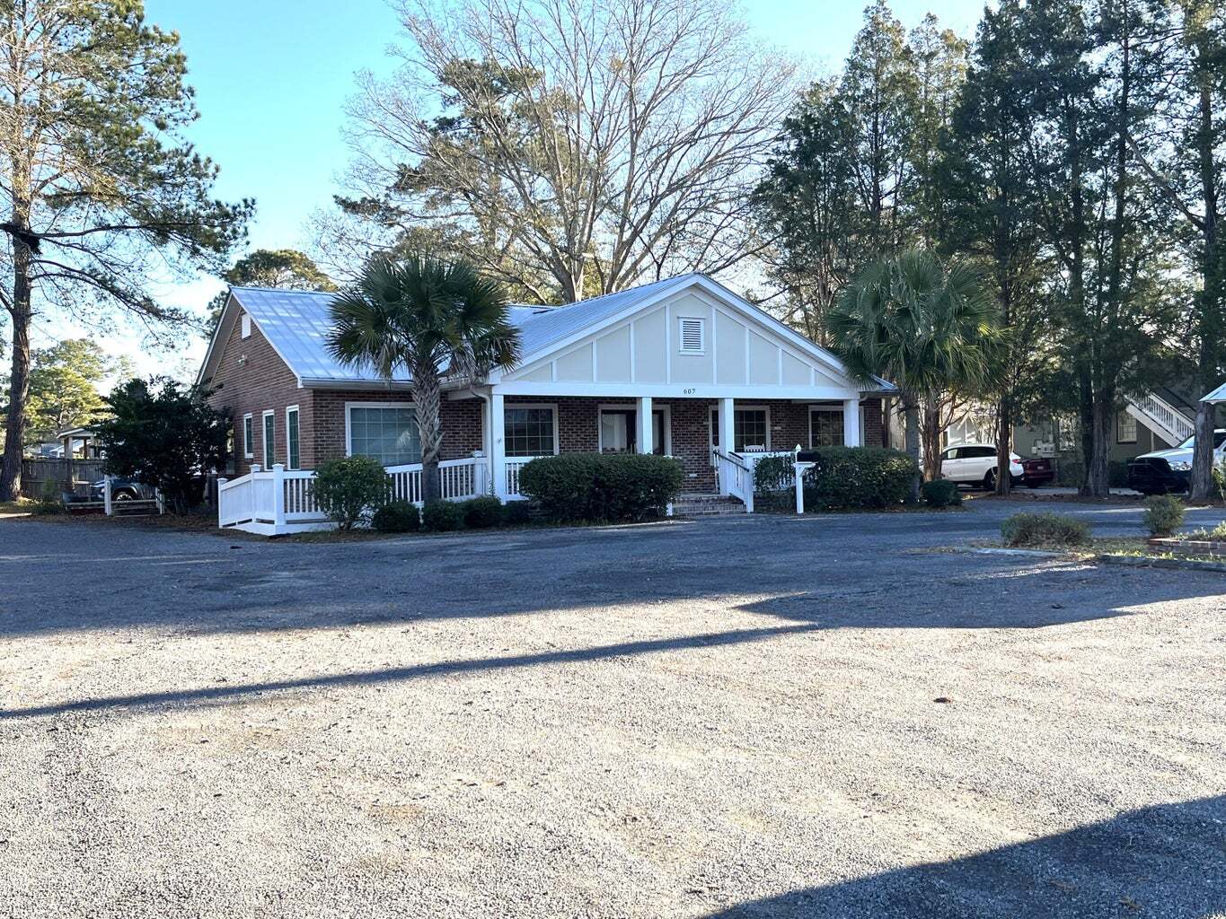 607 W 5th North St, Summerville, SC for lease Primary Photo- Image 1 of 10