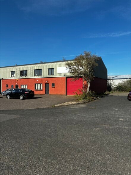 Little Balmer, Buckingham for lease - Building Photo - Image 2 of 2