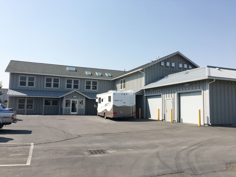 1929 E Prater Way, Sparks, NV for sale - Building Photo - Image 2 of 63