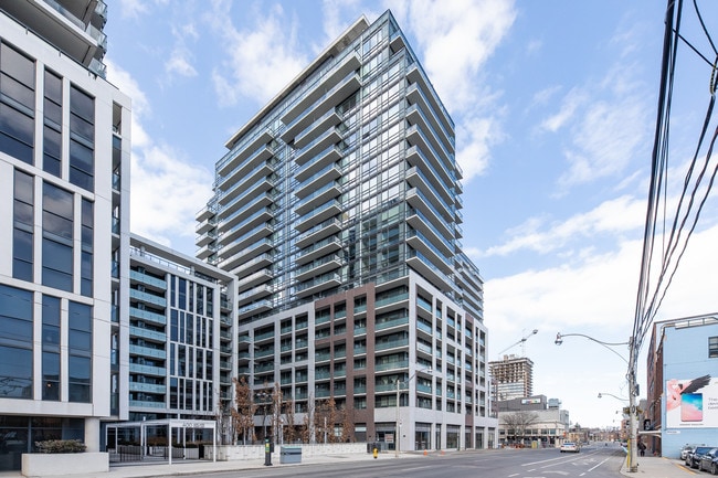 More details for 460 Adelaide St E, Toronto, ON - Multifamily for Sale