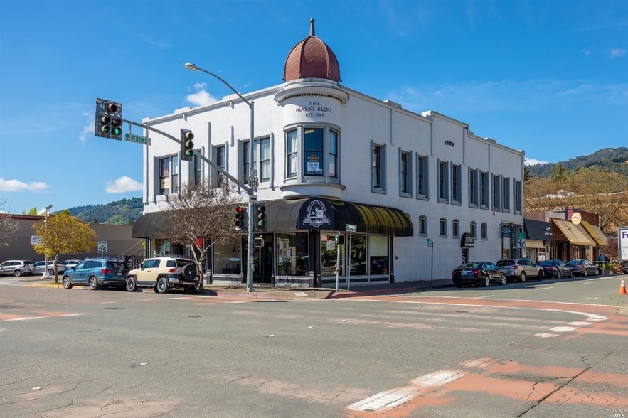 102 S State St, Ukiah, CA for sale - Building Photo - Image 1 of 19