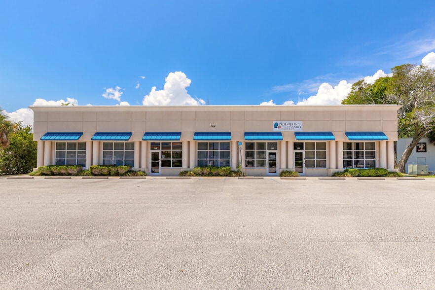 122 S Segrave St, Daytona Beach, FL for lease - Building Photo - Image 2 of 6