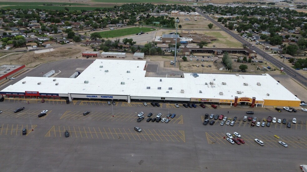 910 S Kansas Ave, Liberal, KS à vendre - Photo du bâtiment - Image 1 de 4
