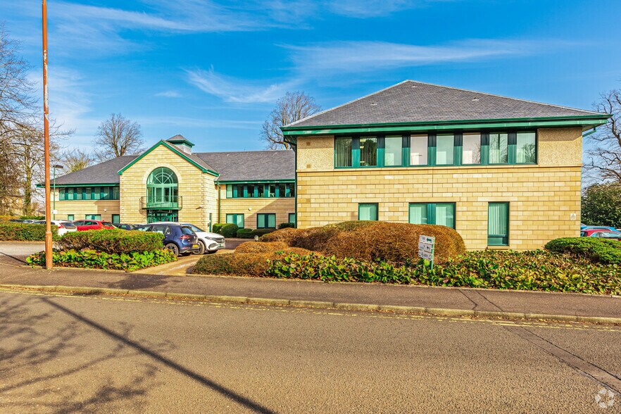 Polmaise Rd, Stirling for lease - Primary Photo - Image 1 of 17