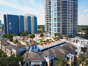 400 Beach Dr NE, Saint Petersburg, FL - Aerial  map view