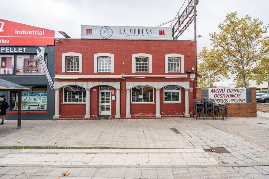 Commerce de détail dans Collado Villalba, Madrid à vendre - Photo du bâtiment - Image 1 de 5