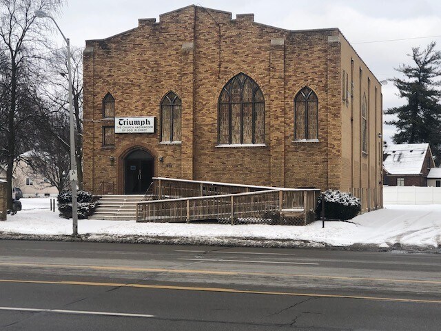 858 W Huron St, Pontiac, MI à vendre - Photo du bâtiment - Image 2 de 8