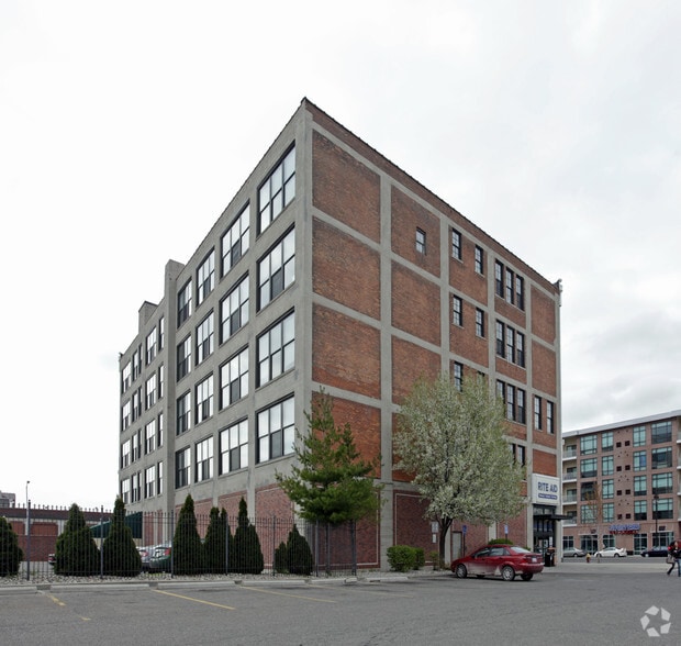 4600 Woodward Ave, Detroit, MI for lease - Building Photo - Image 2 of 2
