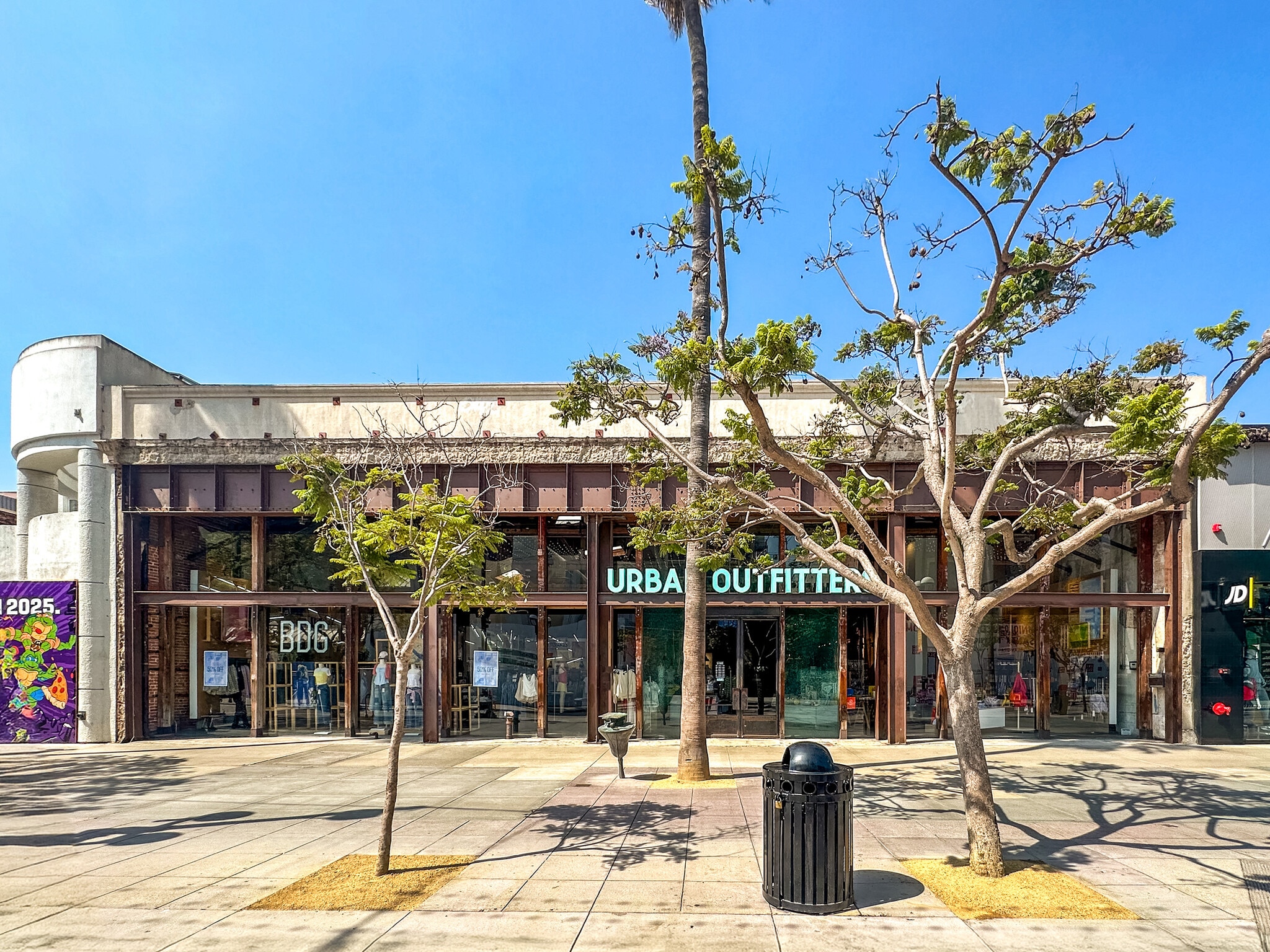 1440 3rd Street Promenade St, Santa Monica, CA for lease Interior Photo- Image 1 of 6
