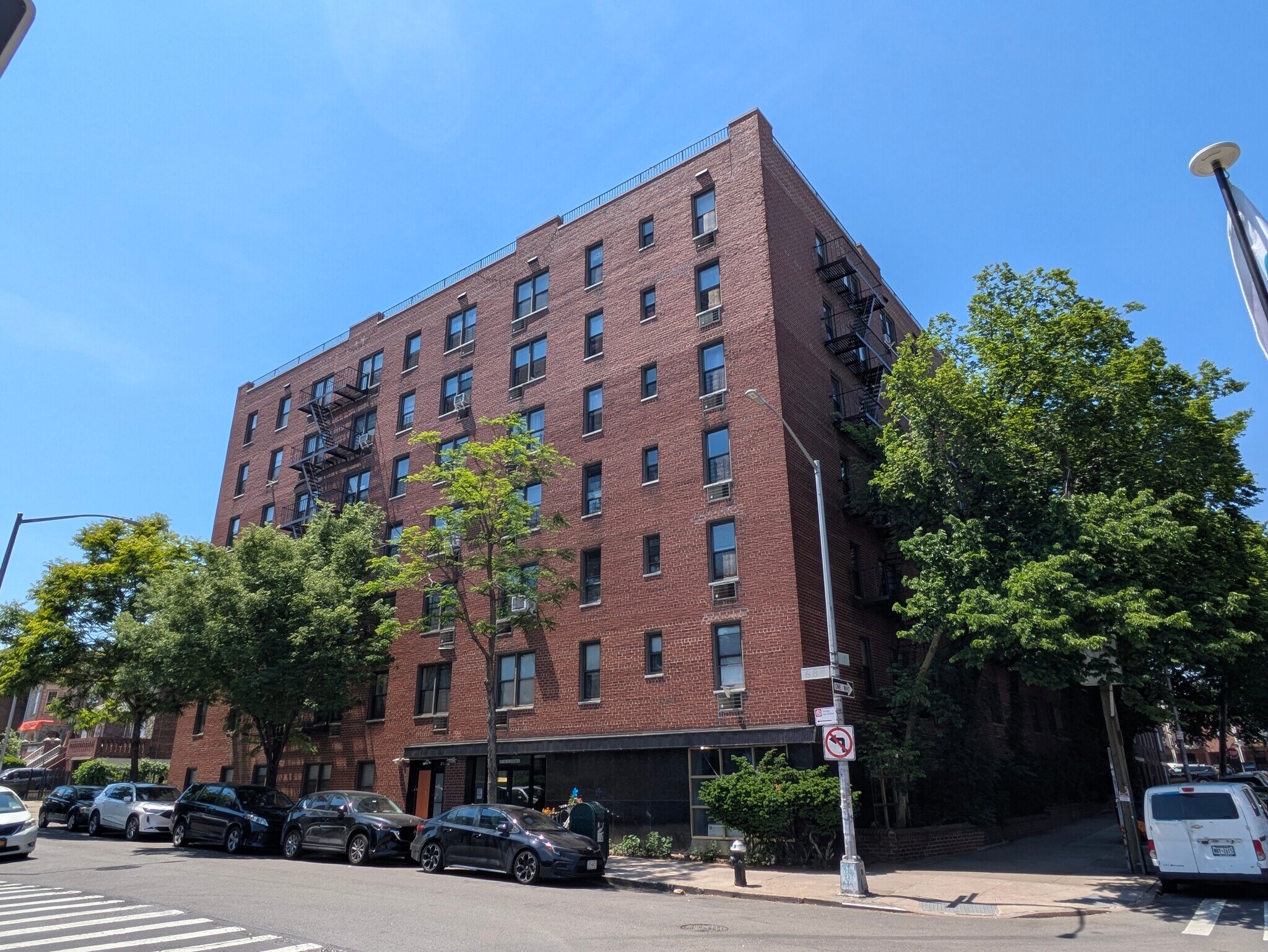 6714 41st Ave, Woodside, NY for sale Building Photo- Image 1 of 30