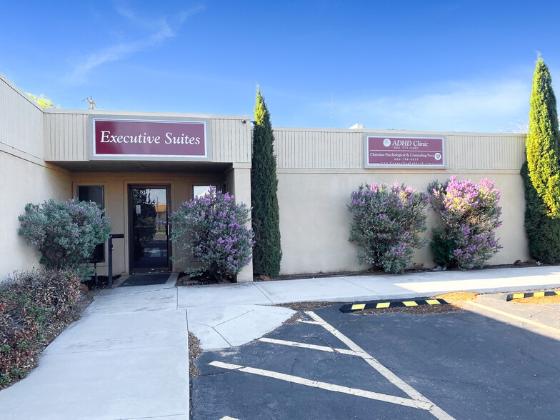 5120 29th Dr, Lubbock, TX for lease - Building Photo - Image 2 of 16