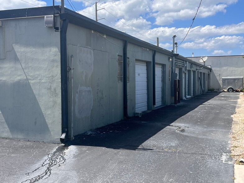 4310-4326 NE 5th Ave, Oakland Park, FL for lease - Building Photo - Image 3 of 6