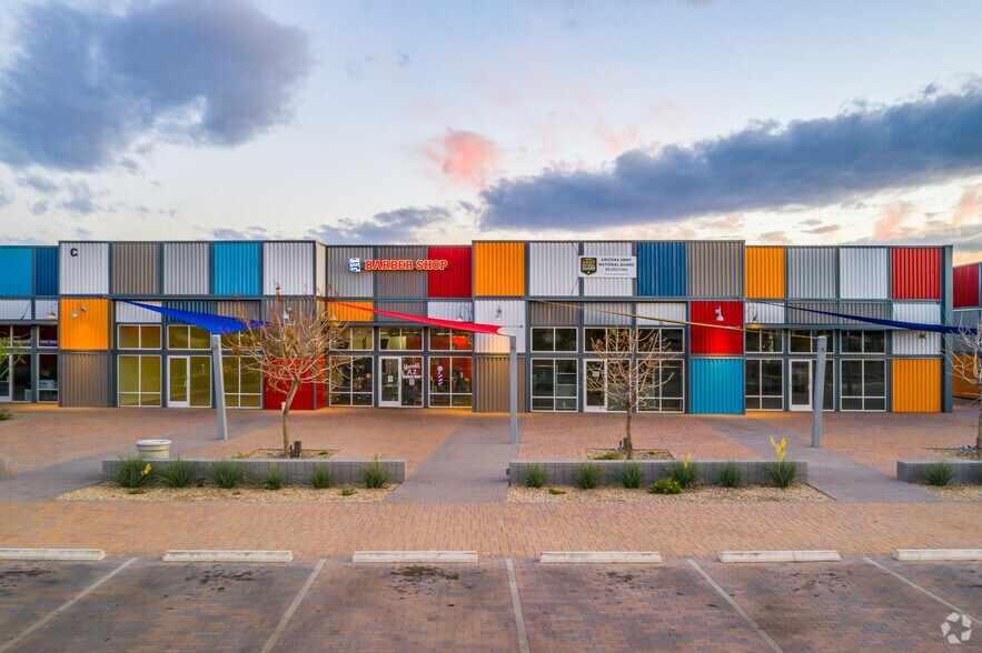 8343 W Van Buren St, Tolleson, AZ à louer - Photo du bâtiment - Image 3 de 10