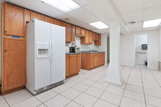 1045 N Canal St, Pittsburgh, PA à louer Photo intérieure- Image 2 de 3