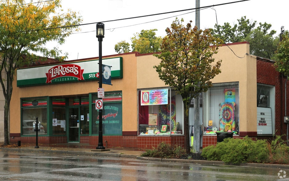 2111 Beechmont Ave, Cincinnati, OH for lease - Primary Photo - Image 1 of 4