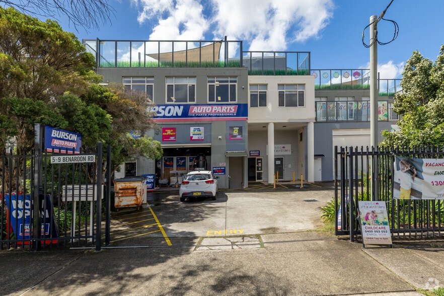 5-9 Benaroon Rd, Belmore à louer - Photo du bâtiment - Image 3 de 4