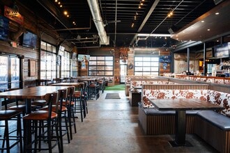 401 NW 10th St, Oklahoma City, OK for lease Interior Photo- Image 2 of 8