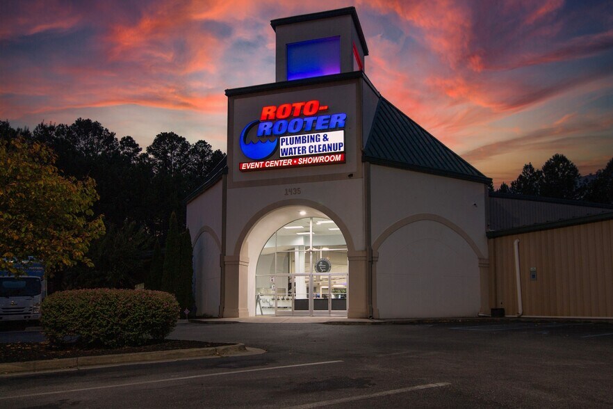 1435 Paramount Dr, Huntsville, AL à vendre - Photo du bâtiment - Image 2 de 35