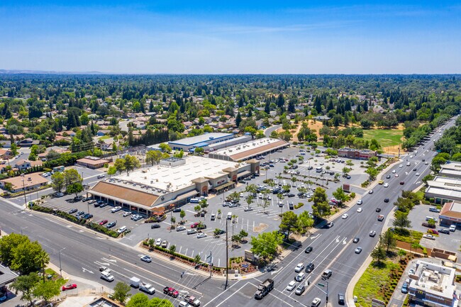 Plus de détails pour 1079 Sunrise Ave, Roseville, CA - Commerce de détail à vendre