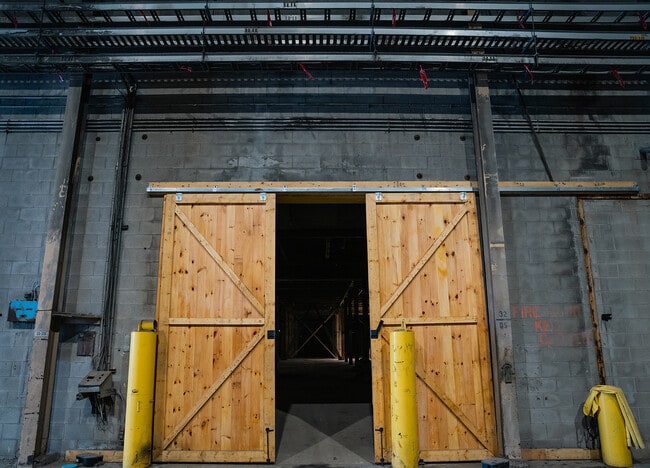 More details for 3363 Davis Rd., Thorold, ON - Industrial for Lease