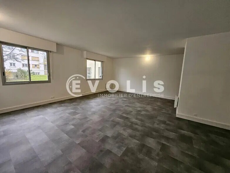 Bureau dans Clamart à louer - Photo intérieure - Image 3 de 10