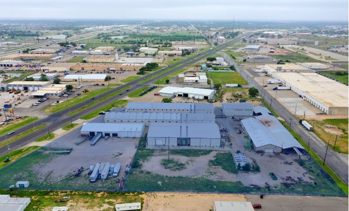 707 E Slaton Hwy, Lubbock, TX à vendre - Photo du bâtiment - Image 3 de 15