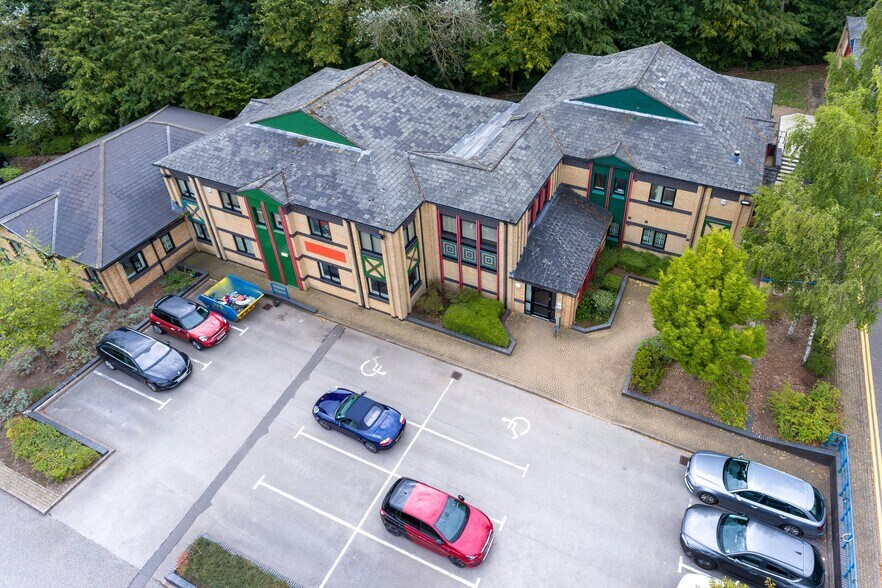 Westwood Way, Coventry à louer - Photo du bâtiment - Image 2 de 9