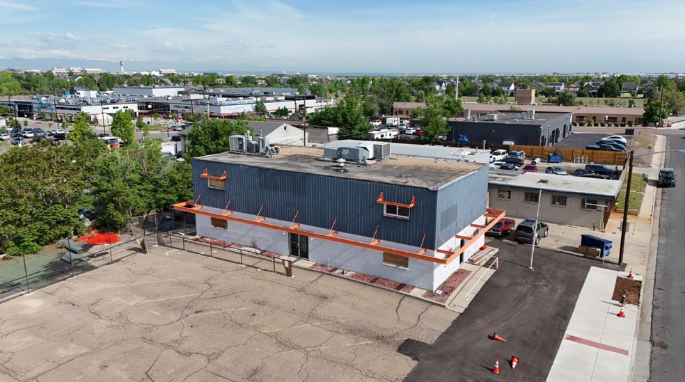 2323 Dayton St, Aurora, CO for lease - Building Photo - Image 2 of 35