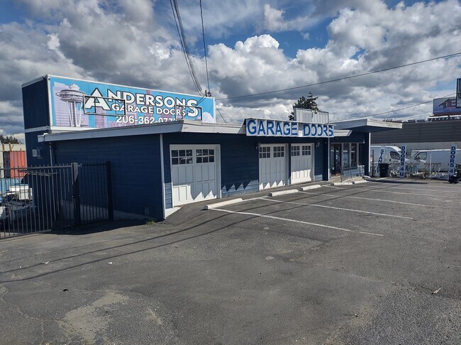 More details for 12714 Aurora Ave N, Seattle, WA - Retail for Sale