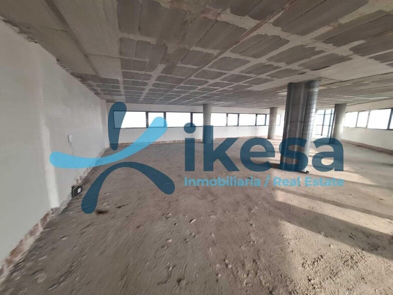 Retail in Vícar for sale - Interior Photo - Image 3 of 18