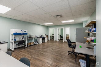 351-355 5th Ave, Pittsburgh, PA for lease Interior Photo- Image 2 of 2