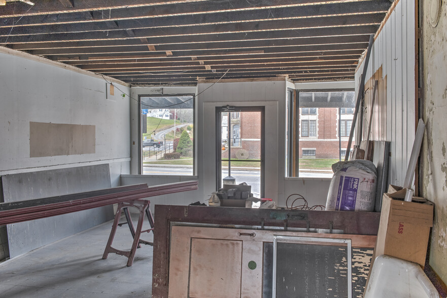 130 Main St, Winchester, NH for sale - Building Photo - Image 3 of 16