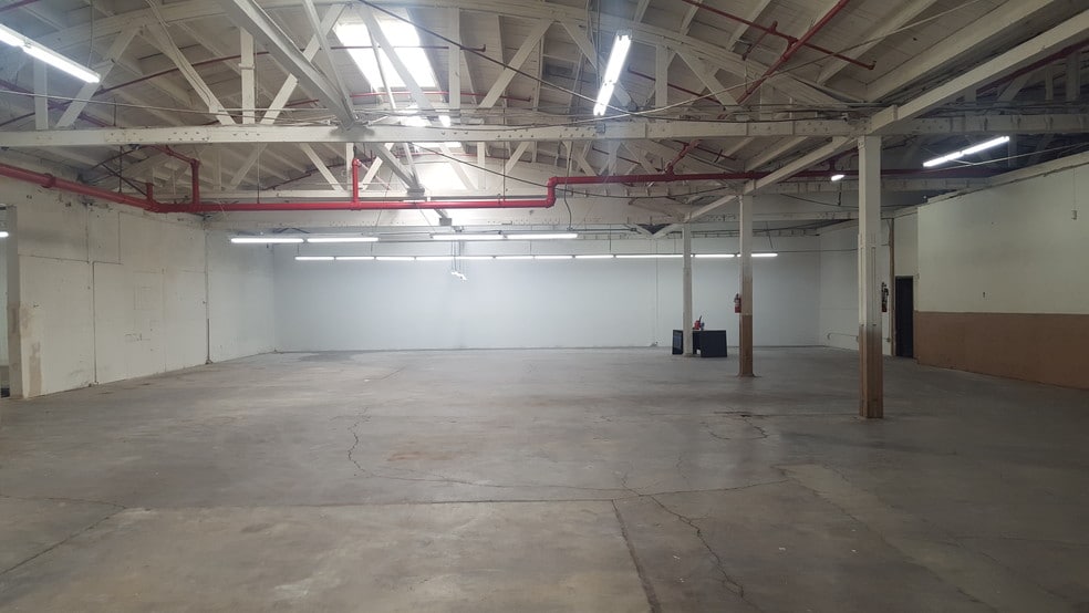 3000-3016 E 11th St, Los Angeles, CA for lease - Interior Photo - Image 2 of 9