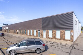 Plus de détails pour 10546 169 St NW, Edmonton, AB - Local d'activités à louer