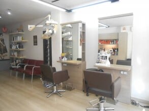 Retail in Manresa, Barcelona for lease Building Photo- Image 2 of 6