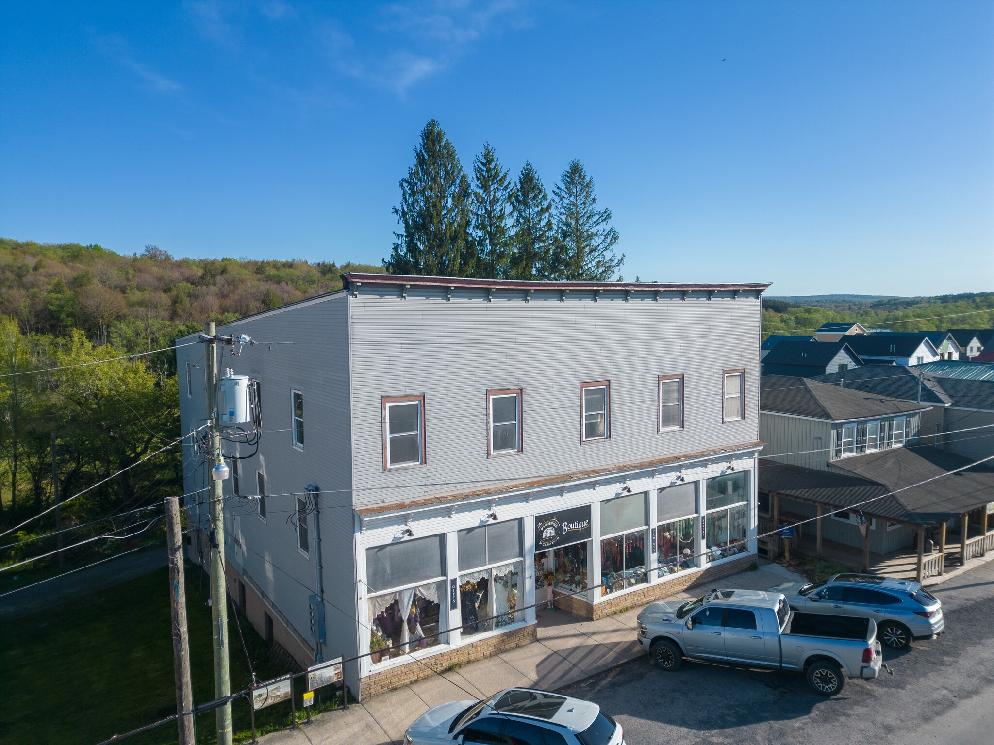 437 William Ave, Davis, WV for lease Building Photo- Image 1 of 16