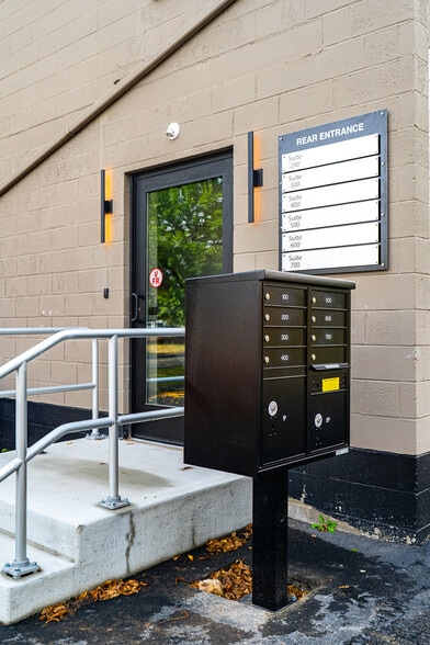 6512 Main St, Buffalo, NY for lease - Building Photo - Image 2 of 10